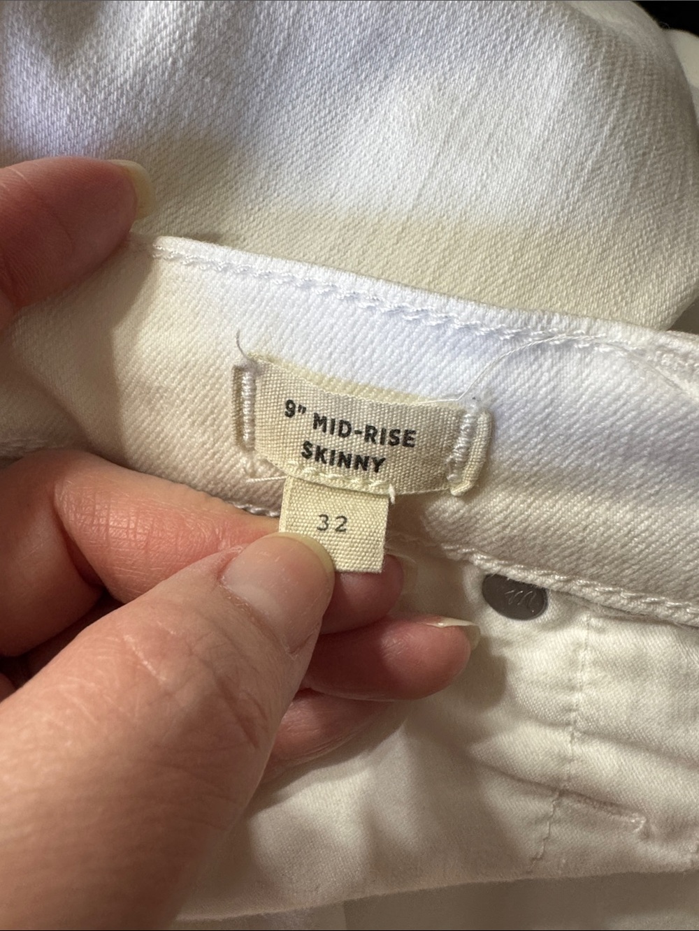 Madewell Mid Rise Skinny Jeans - Picture 7 of 8